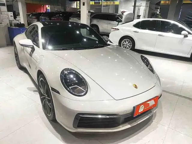 2023 Porsche 911 Carrera 3.0T