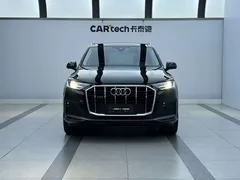 2022 Audi Q7 45 TFSI quattro S line Sport, чёрный — фото 2