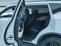 2022 Geely Atlas X 1.8TD DCT Premium, белый — фото 11
