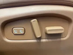 2024 Leapmotor C16 EREV 200 Premium — фото 18
