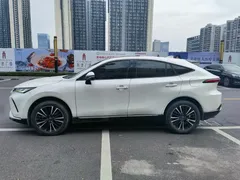 2022 Toyota Venza 2.0L CVT 2WD Premium, белый — фото 3