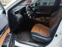 2022 Toyota Venza 2.0L CVT 2WD Premium, белый — фото 6