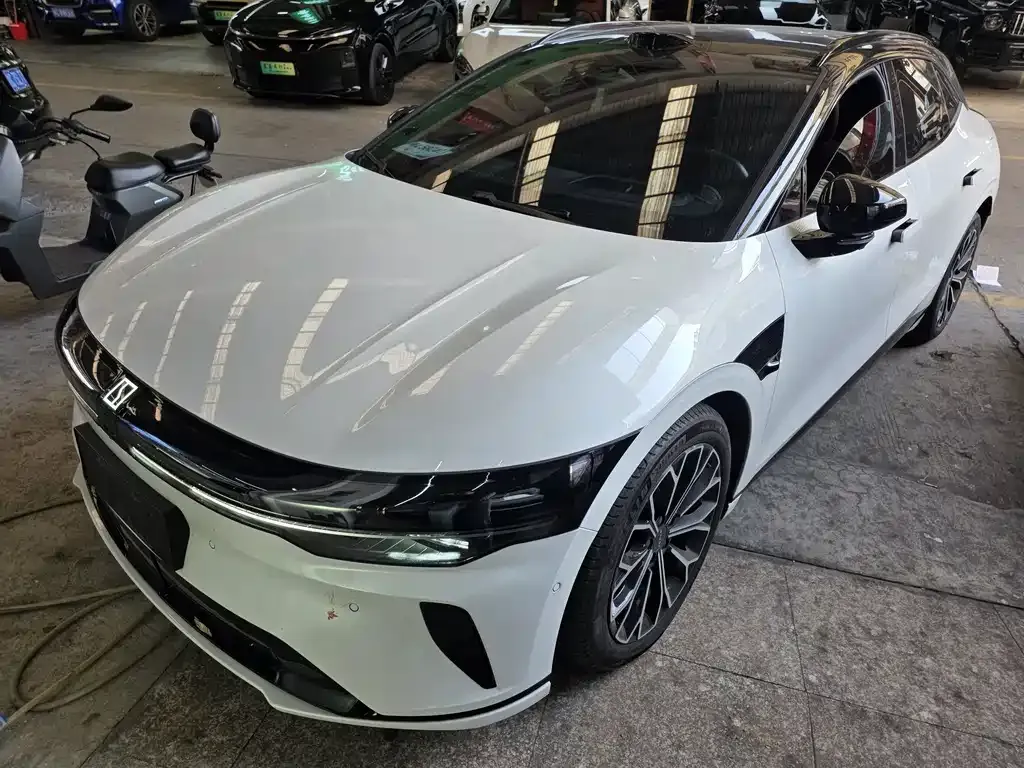 2025 Zeekr 007 GT Long Range RWD Smart Driving 100kWh