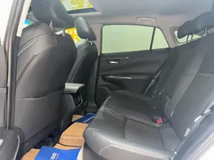 2023 Toyota Venza 2.5L Hybrid 2WD Premium, белый — фото 8
