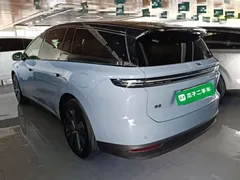 2025 Li Auto i8 Standard, синий — фото 5