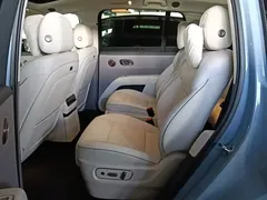 2025 Li Auto i8 Standard, синий — фото 17