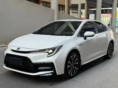 2022 Toyota Levin 1.8H Hybrid E-CVT Sport, белый — фото 1