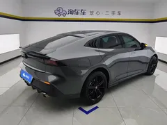 2023 Changan UNI-V iDD PHEV 1.5T 113km — фото 3