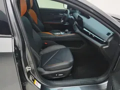 2023 Changan UNI-V iDD PHEV 1.5T 113km — фото 8
