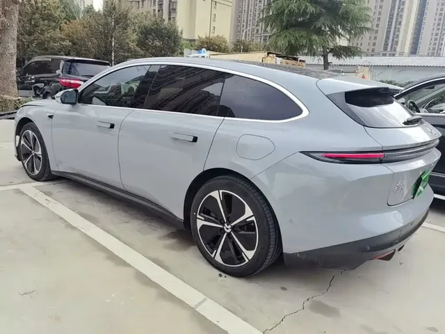 2024 Nio ET5T 75kWh Touring