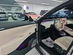 2025 Xiaomi YU7 RWD Long Range — фото 4