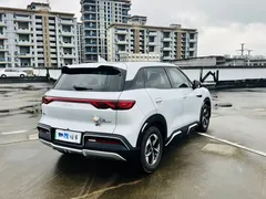 2024 BYD Yuan UP 401km Leading — фото 6