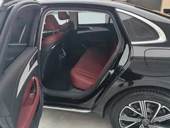 2025 Hongqi H5 PHEV 130, чёрный — фото 11