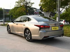 2021 Lexus LS 500h Excellence — фото 5