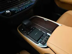 2021 Lexus LS 500h Excellence — фото 16