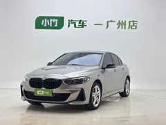 2022 BMW 1 Series 120i M Sport — фото 1