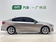 2022 BMW 1 Series 120i M Sport — фото 6
