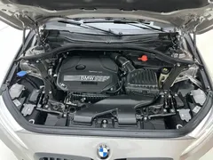 2022 BMW 1 Series 120i M Sport — фото 30
