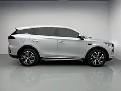 2025 BYD Tang DM-i PHEV 115km Premium — фото 5