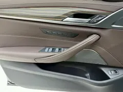 2023 BMW 5 Series 530Li Premium Luxury Package, чёрный — фото 15