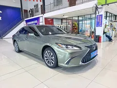 2022 Lexus ES 200 Excellence, зелёный — фото 3