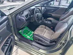 2022 Lexus ES 200 Excellence, зелёный — фото 4