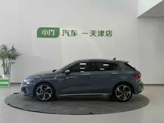 2022 Audi A3 Sportback 35 TFSI RS Package — фото 4