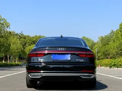 2022 Audi A8L 50 TFSI quattro Comfort Collector's Edition, чёрный — фото 4