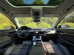 2022 Audi A8L 50 TFSI quattro Comfort Collector's Edition, чёрный — фото 10