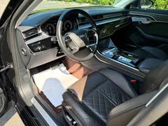 2022 Audi A8L 50 TFSI quattro Comfort Collector's Edition, чёрный — фото 17