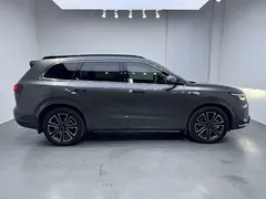 2024 Aito M7 1.5T Smart Driving 4WD Pro 5, чёрный — фото 8