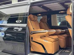 2023 Mercedes-Benz Vito 2.0T Elite 7-seat, чёрный — фото 10