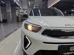 2021 Kia Yipao 1.4L CVT Sunroof, белый — фото 19