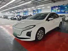 2024 Hongqi E-QM5 450km Mobility, белый — фото 1