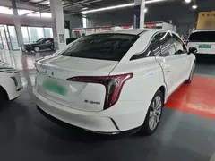 2024 Hongqi E-QM5 450km Mobility, белый — фото 7