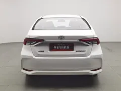 2021 Toyota Corolla TNGA 1.5L CVT Elite, белый — фото 4