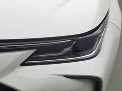 2021 Toyota Corolla TNGA 1.5L CVT Elite, белый — фото 7