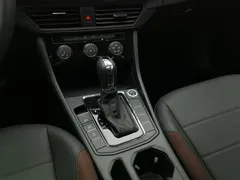 2021 Volkswagen Bora 1.5L AT Comfort Smart Connect, белый — фото 13