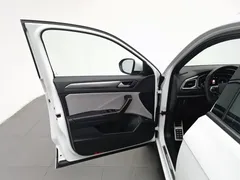 2023 Volkswagen T-Roc 300TSI DSG 2WD, белый — фото 8