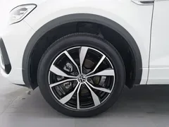 2023 Volkswagen T-Roc 300TSI DSG 2WD, белый — фото 17