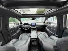 2022 Toyota Avalon 2.5L Touring Premium, чёрный — фото 12