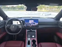 2023 Aito M5 EV 4WD Smart Driving, белый — фото 7
