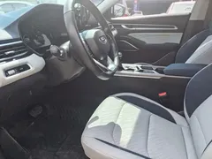 2022 Geely Emgrand 4th Gen 1.5L CVT Luxury, белый — фото 4