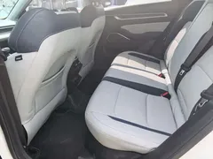 2022 Geely Emgrand 4th Gen 1.5L CVT Luxury, белый — фото 5
