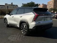 2023 Geely Atlas L 1.5TD DCT Premium — фото 8