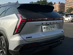 2023 Geely Atlas L 1.5TD DCT Premium — фото 28