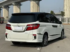2019 Honda Elysion 2.0L Hybrid Luxury, белый — фото 6