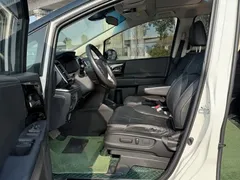 2019 Honda Elysion 2.0L Hybrid Luxury, белый — фото 9
