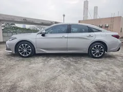 2023 Toyota Avalon 2.0L Luxury — фото 4