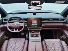 2026 Nio ES8 6-seat Executive Signature, чёрный — фото 17